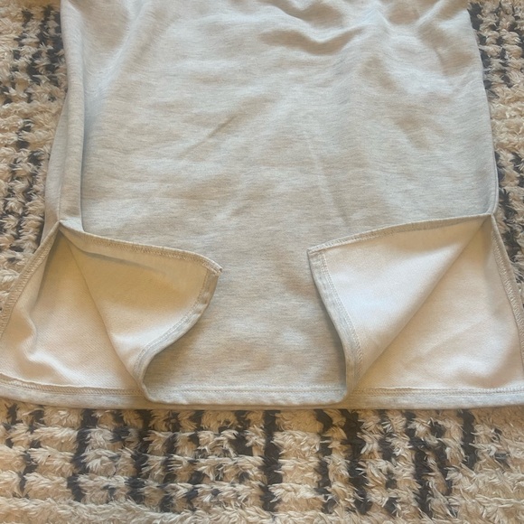 Gray Maxi Sweatshirt Dress with Pockets - Picture 6 of 9